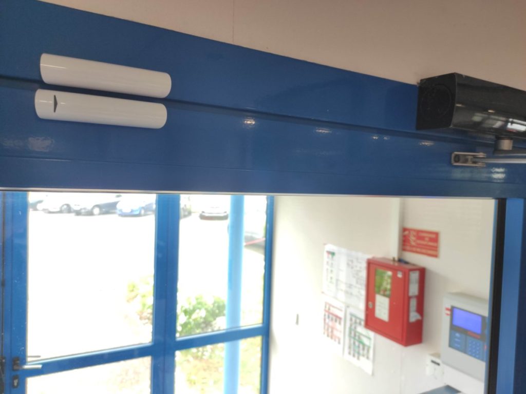 installation alarme ajax pour entreprise bureaux et entrepots